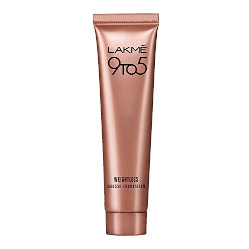 Lakmé 9 To 5 Weightless Mousse Foundation, Rose Ivory, 6G Matte Finish